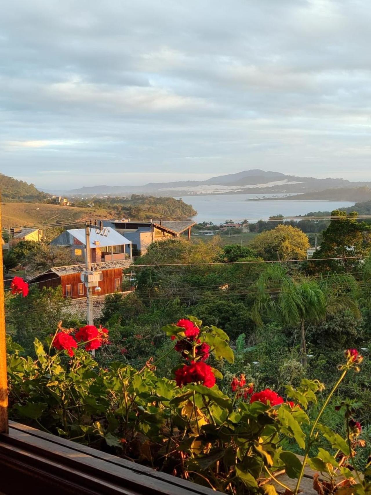 Pousada Casa Morango - Praia Do Rosa - Sc エクステリア 写真