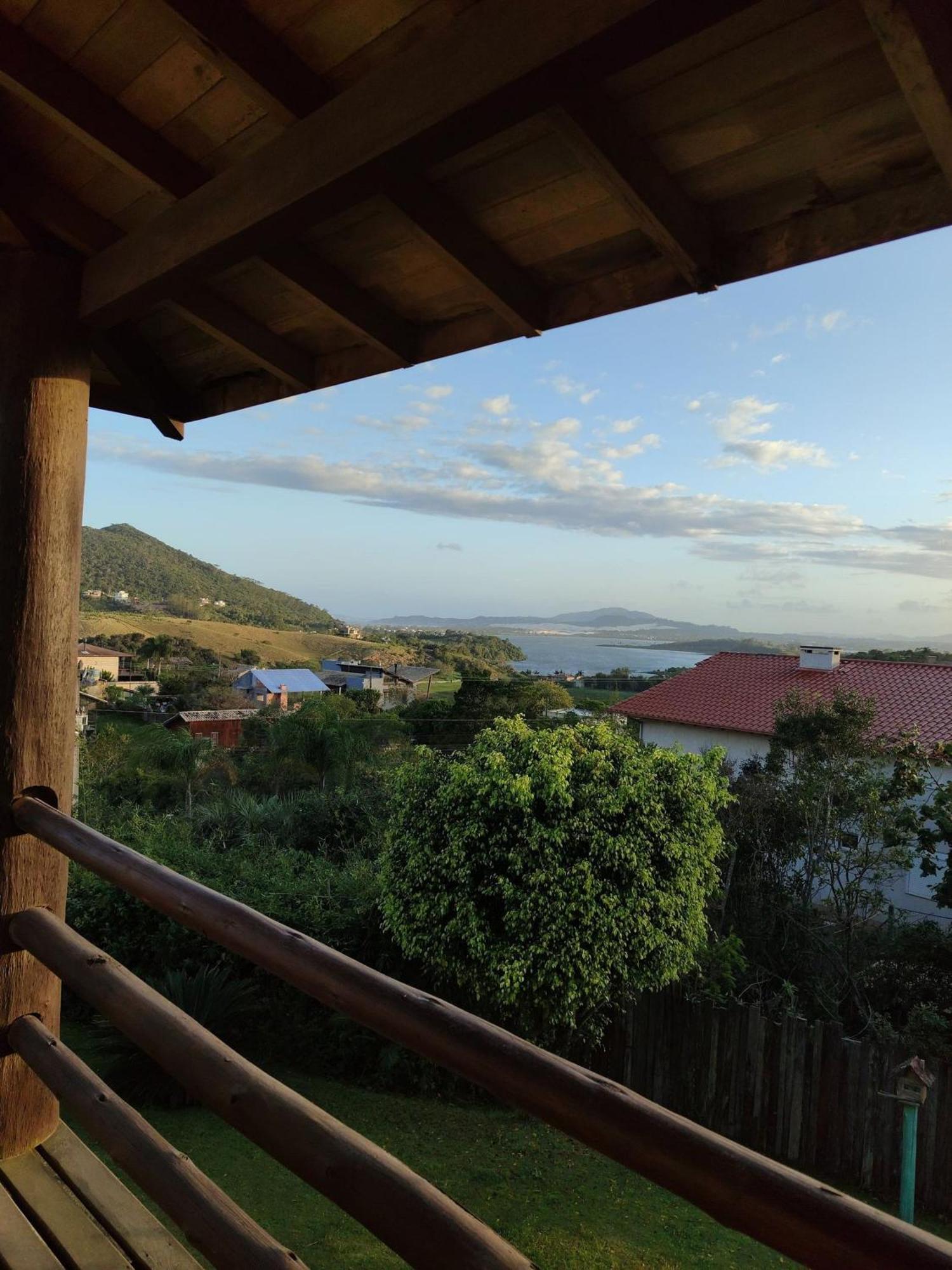 Pousada Casa Morango - Praia Do Rosa - Sc エクステリア 写真
